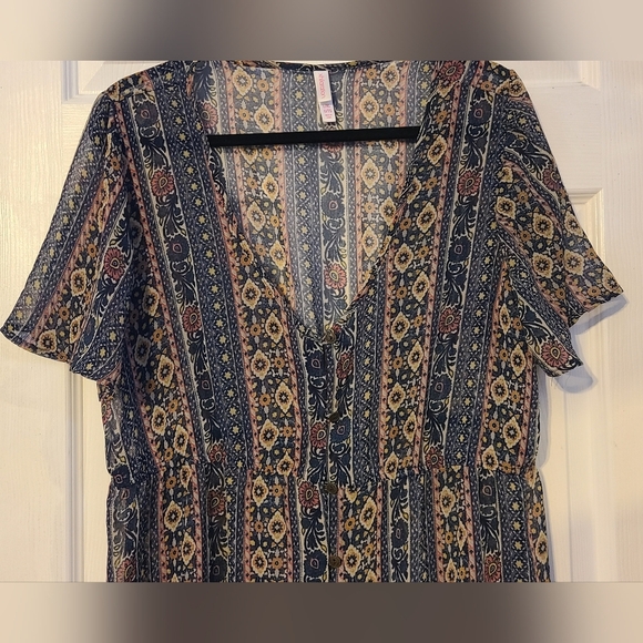 Xhilaration Blue Cream Sundress/Maxi dress with Flutter Sleeves - Picture 6 of 11